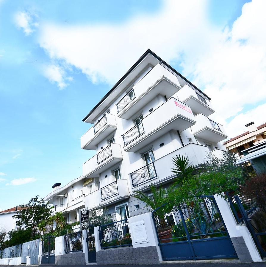 Residence Marlin Riccione Extérieur photo